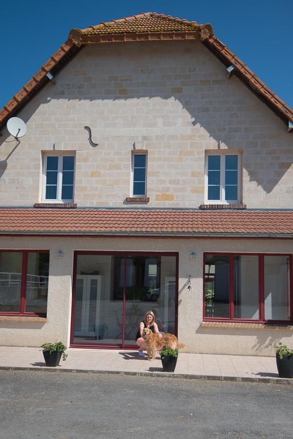 Villa Au Jardin Fleuri Vauxaillon Exterior foto